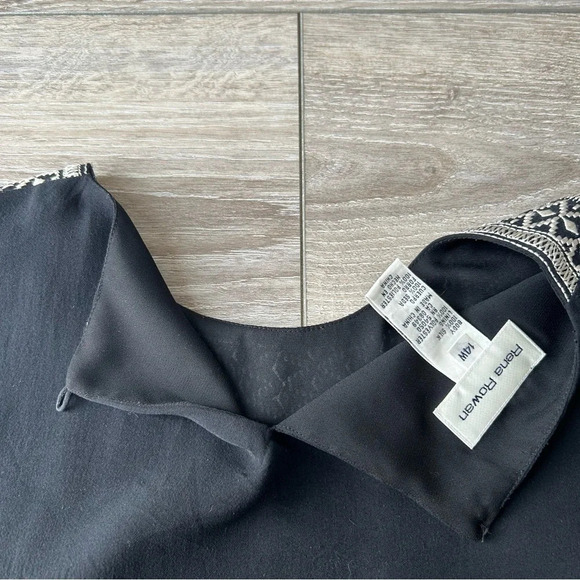 Rena Rowan Pure Silk Embroidery Sleeveless Blouse - Picture 13 of 15